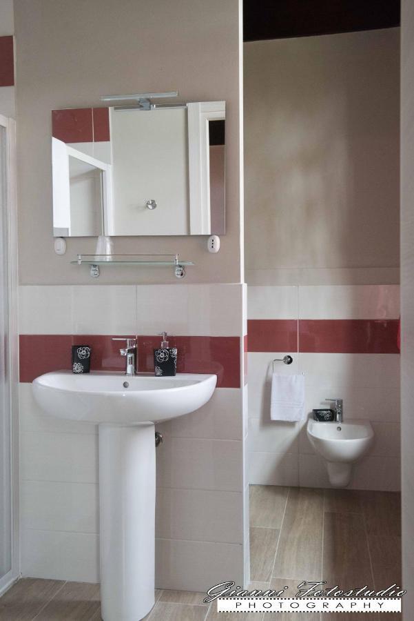 B&B Barbettini Bereguardo Екстериор снимка